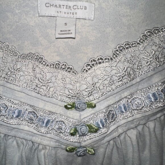 Shabby chic nightgown - Picture 4 of 4